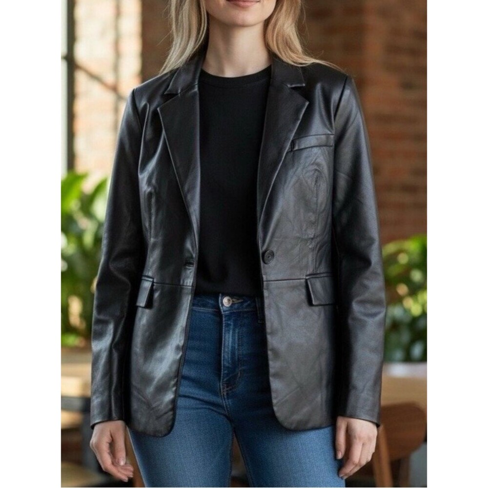 CAbi James Jacket Black Faux Leather Blazer coat size small officwear classic